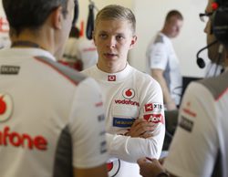 Kevin Magnussen cree poder emular a Lewis Hamilton al debutar en McLaren