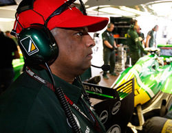 Tony Fernandes: "La llegada de Kobayashi da un poco de adrenalina a Caterham"