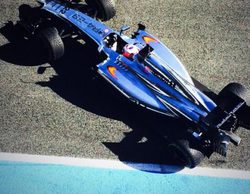 Jenson Button lidera una segunda mañana de test poco emocionante