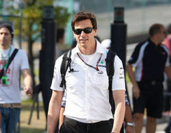 Toto Wolff: "Estamos cautelosamente satisfechos"