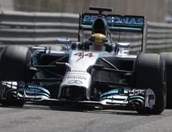 Horner cree que Mercedes puede dominar en Australia y ganar con diferencia