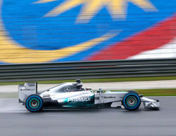 Paul Hembery: "No hemos recibido ninguna queja sobre aquaplaning"