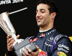 Red Bull confía en mantener a Ricciardo en 2015 tras su buen arranque de año
