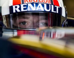 Daniil Kvyat: "No me preocupo por el dinero; trabajo por conseguir el mejor resultado"