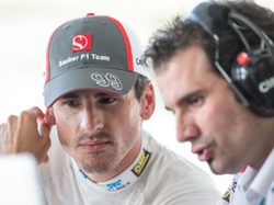 Adrian Sutil: "La pista es bastante resbaladiza y eso complica la conducción"