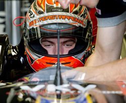 Mercedes y Red Bull se fijan en Max Verstappen como nueva futura promesa