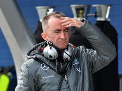 Paddy Lowe: "Fue polémico que dejáramos a nuestros pilotos competir sin órdenes de equipo"