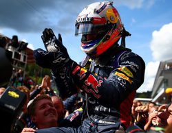 Alonso no cree que Ricciardo sea rival por el título debido a la ventaja de Mercedes