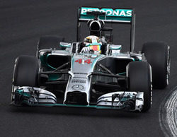 Lewis Hamilton vence a Nico Rosberg y se asegura la 'pole position' del GP de Italia 2014