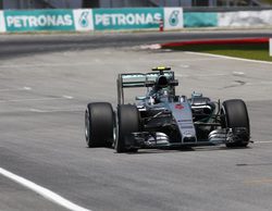 Nico Rosberg lidera con Ferrari y Williams luchando a medio segundo en los Libres 3 del GP de Malasia 2015