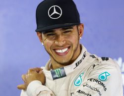 Niki Lauda: "Lewis Hamilton correrá con Mercedes el año que viene, os lo aseguro"