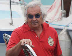 Briatore: "En la F1 hay mucha tecnología, pero la gente ha notado que ya no hay carreras reales"
