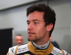 Jolyon Palmer termina los test de Barcelona liderando los tiempos