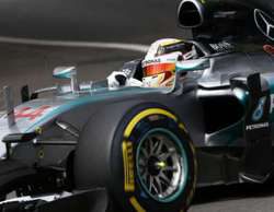 Lewis Hamilton marca el mejor tiempo y se anota su primera pole en el GP de Mónaco 2015