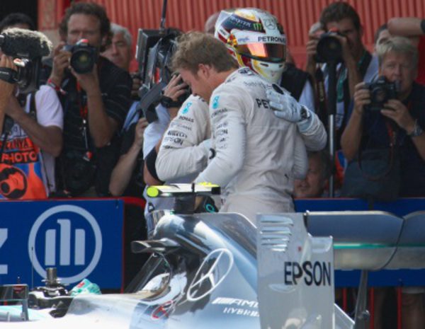 Nico Rosberg asegura que su relación con Lewis Hamilton ahora "es más