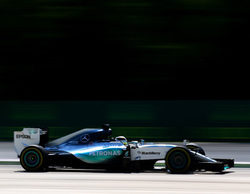 Lewis Hamilton no da opción a sus rivales y lidera los Libres 3 del GP de Hungría 2015