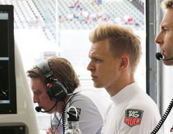 Kevin Magnussen vinculado con el equipo Lotus F1 Team para 2016