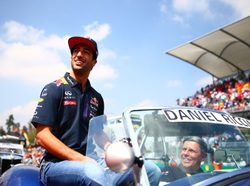 Daniel Ricciardo llega a Brasil: "No es mi circuito preferido pero el ambiente es increíble"