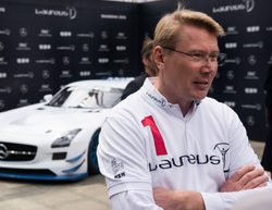 Mika Hakkinen cree que Lewis Hamilton no gana porque no le hace falta