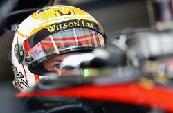 Jenson Button: "Todas las partes del coche deben mejorarse"