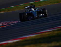 Dieter Zetsche molesto con las recientes criticas de Ecclestone a la F1