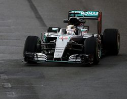 Mercedes y Lewis Hamilton siguen líderes en la primera simulación de clasificación de la temporada