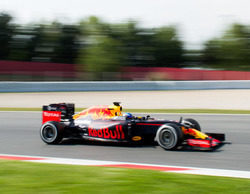 Max Verstappen marca mejor el tiempo en el Día 2 de tests en Barcelona