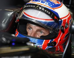 Jenson Button: "Iremos con una carga aerodinámica alta a Hungría"