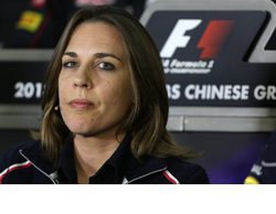 Claire Williams: "No esperaremos a que Jenson Button tome una decisión"