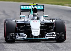 Toto Wolff: "Ahora mismo, Nico Rosberg está al mismo nivel que Lewis Hamilton"
