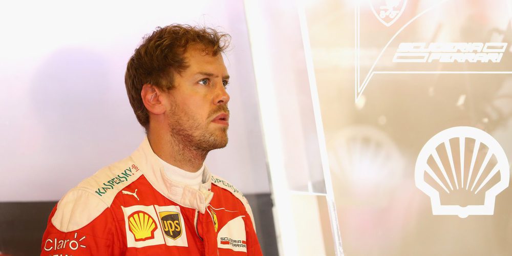 Sebastian Vettel sufre un accidente mientras probaba los Pirelli de lluvia en el Circuito de Fiorano