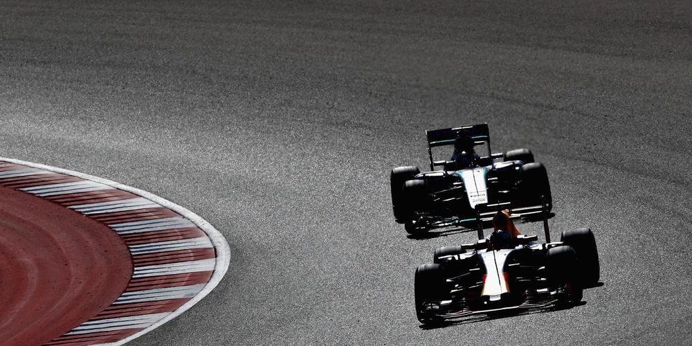 Ricciardo espera que Red Bull y Mercedes estén arriba en 2017