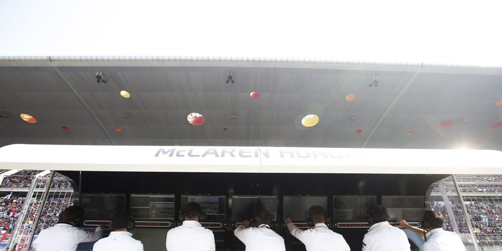 OFICIAL: El CMO de Marketing de McLaren abandona el equipo