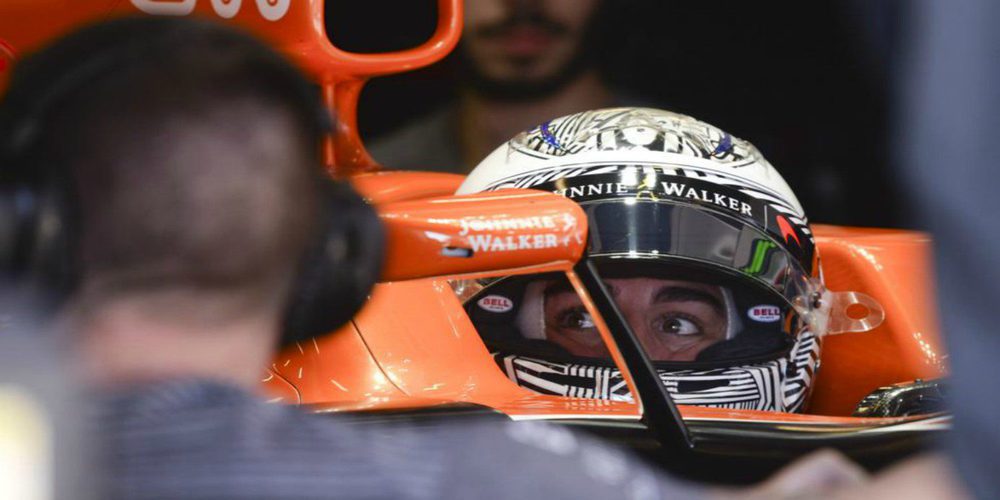 Eric Boullier: "Alonso es consciente de la situación del equipo y no está contento"