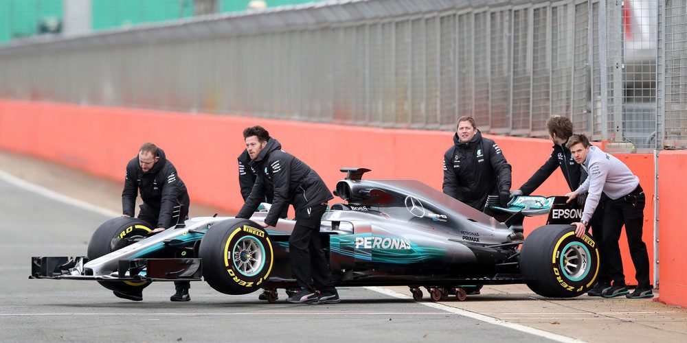 Mercedes trabaja para reducir el peso del W08