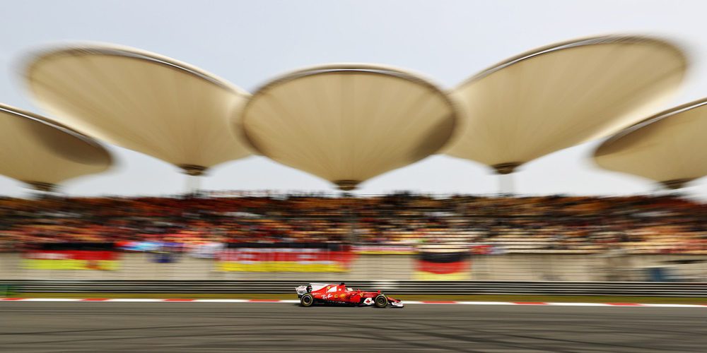 Sebastian Vettel lidera unos ajetreados Libres 3 del GP de China