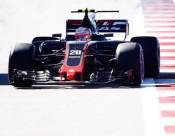 Romain Grosjean, sobre el toque con Palmer: "Traté de arrimarme todo lo que pude pero me golpeó"