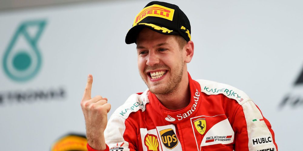 Jacques Villeneuve: "Mi favorito para el título es Vettel"