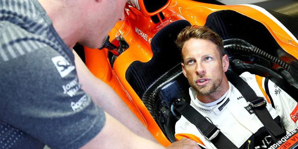 Jenson Button: "Fue un día decepcionante, me disculpo con el equipo"