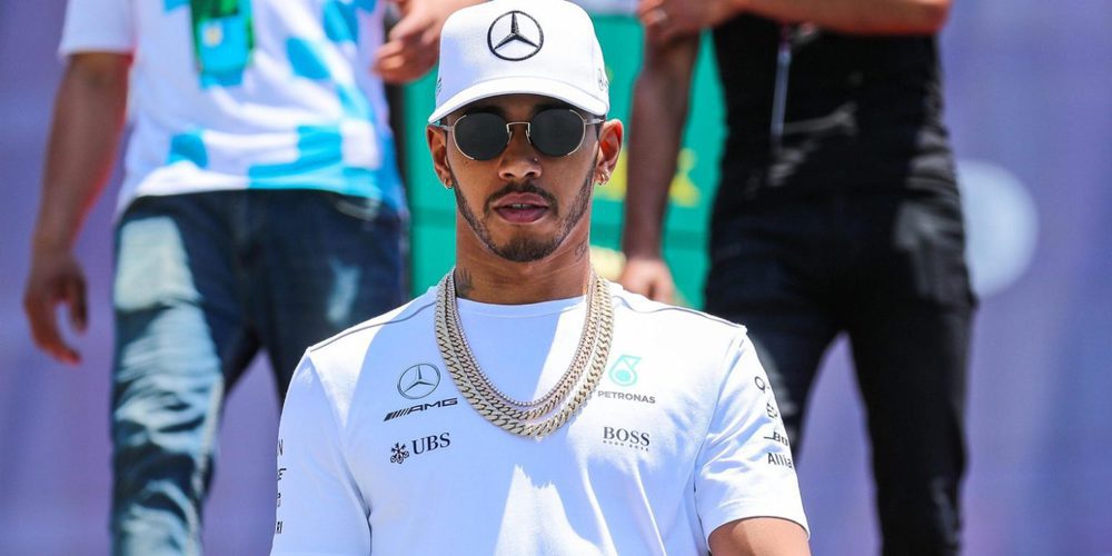 Lewis Hamilton: "Después de un buen fin de semana, es difícil encajar este resultado"
