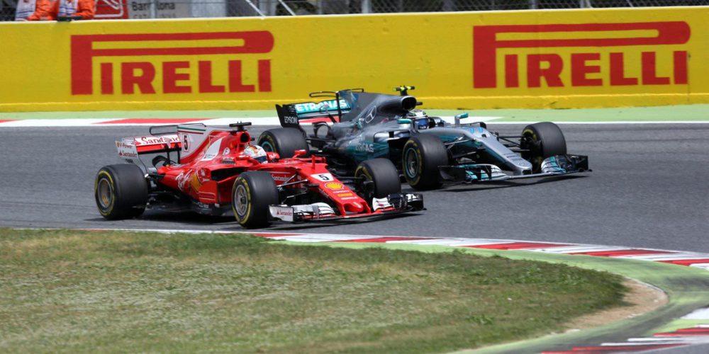 Bernie Ecclestone: "En F1 sólo hay dos equipos para ganar: Ferrari y Mercedes"