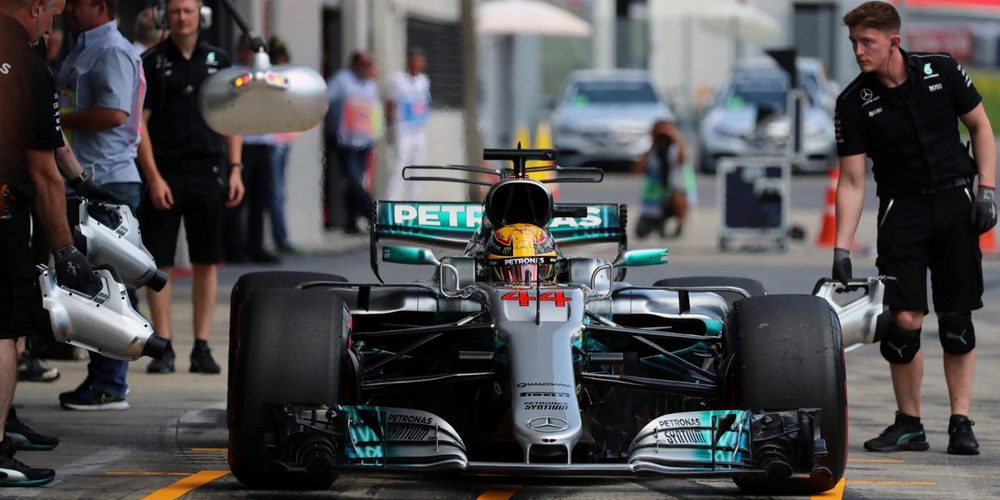 Lewis Hamilton vuelve a ser el más rápido en los Libres 2 del GP Austria