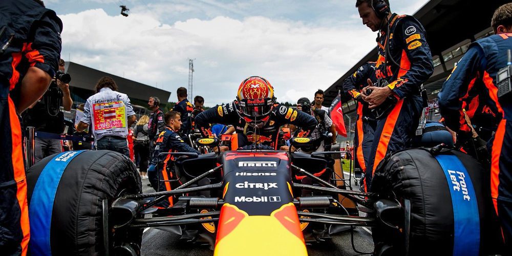 Max Verstappen: "El circuito de Silverstone es único y un reto realmente físico"