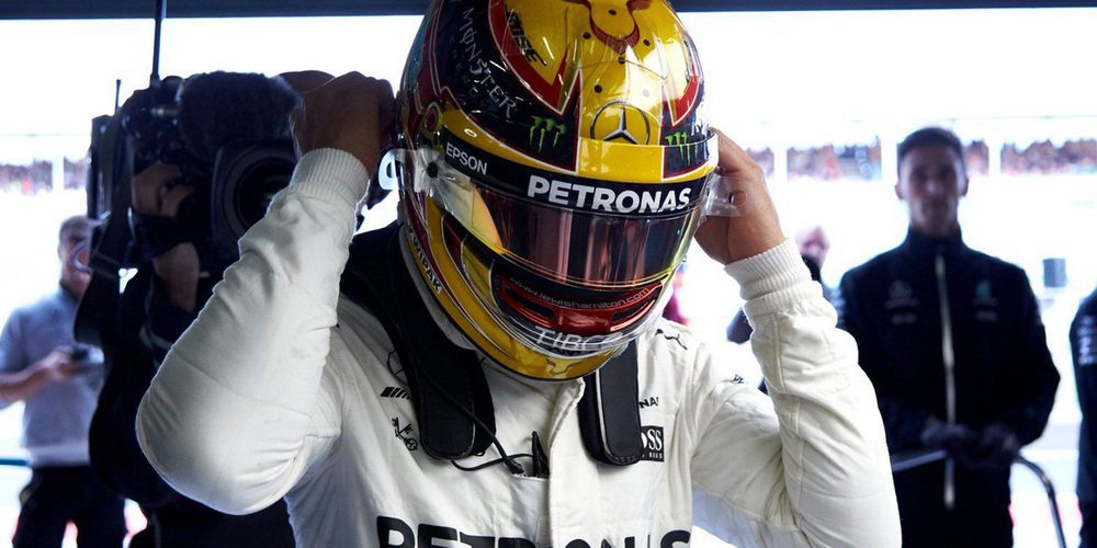 Lewis Hamilton, al frente en unos lluviosos Libres 3 del GP de Gran Bretaña 2017