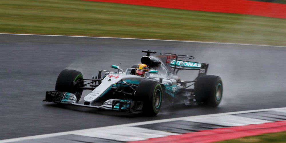 Lewis Hamilton vuela en casa y se anota su 67ª pole en el GP de Gran Bretaña 2017