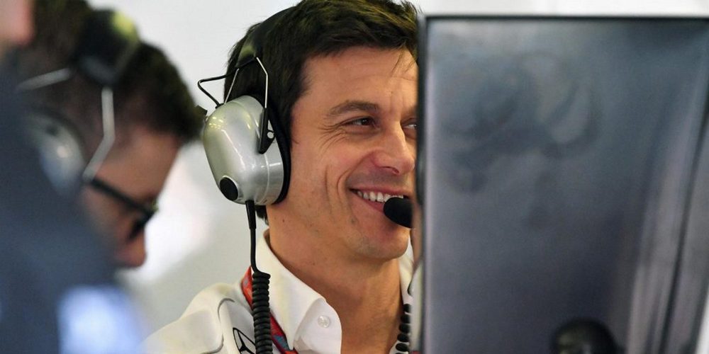 Toto Wolff: "Si las consecuencias son perder el campeonato, las aceptamos"