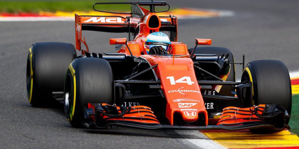 Fernando Alonso: "No es fácil competir así ya que no puedes tener batallas rueda con rueda"