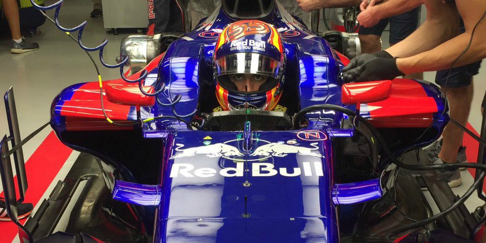 Carlos Sainz: "Estoy satisfecho con el rendimiento de la segunda sesión de hoy"