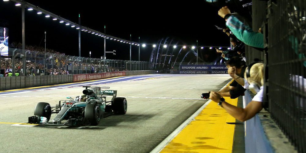 Lewis Hamilton: "Llegamos al circuito más débil para nosotros y nos vamos con una victoria"