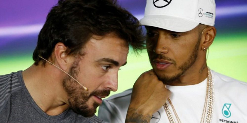 Fernando Alonso: "Lewis Hamilton lo ha tenido demasiado fácil este año para ganar el título"